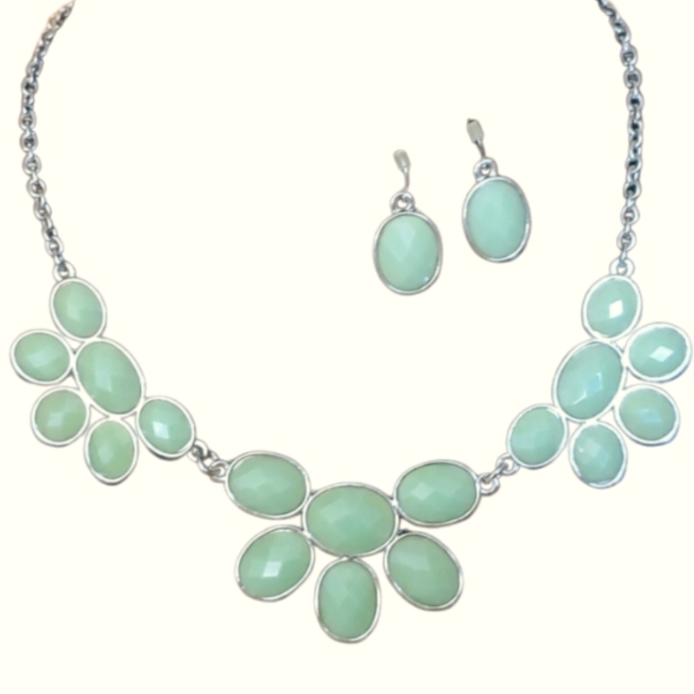 Pale Green Floral‎ Statement Necklace with Matching Earrings